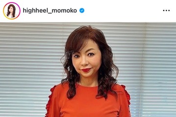 ハイヒール・モモコ、美脚際立つショーパン×ニーハイソックス姿「着こなしお洒落」「似合ってる」の声 画像