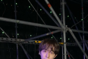 CNBLUEイ・ジョンシン、六本木でのプライベートショット公開「イルミネーションより輝いてる」「かっこよすぎ」と話題 画像