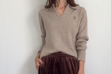 「ポロ襟」、「ベロア」、「ブラウン」。旬を取り入れた大人のこなれ着こなし見本【40代の毎日コーデ】 画像