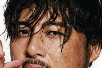 アルコ＆ピース平子祐希、初の写真集決定 “XXLボディ”でダンディな色気放出【艶夢】 画像