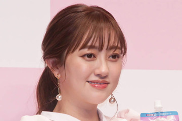 2児の母・菊地亜美、外出時に重宝するベビーグッズ「すごい便利なんですよ」 画像