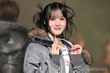 本田紗来、雰囲気ガラリのスモーキーメイク×カラーサングラス姿でのランウェイが話題「別人級」「どの系統も似合う」【TGC広島2025】 画像