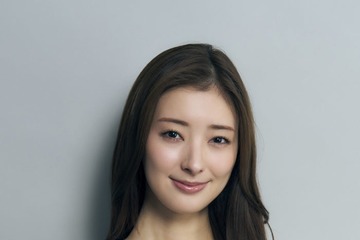 宮本茉由、民放ドラマ初主演 人気不倫サスペンス漫画がテレ東で実写化【この愛は間違いですか～不倫の贖罪】 画像