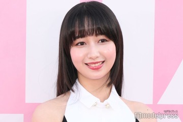 Cocomi、ノースリタイトドレス姿で透明感放つ「圧倒的な美しさ」「お肌綺麗すぎる」と反響 画像
