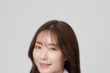 40代50代の不調は「スピード老化」の始まりか！？１２週間、摂取して「肌質のなめらかさがアップ」した研究結果がある夢のような食品とは？美人女医も実践【消化器内科医監修】 画像