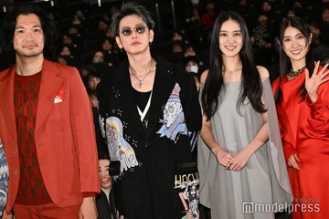 「るろうに剣心」佐藤健・武井咲・青木崇高・土屋太鳳、舞台挨拶でサプライズ集結「当時の感覚が蘇ってきました」 画像