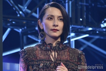 奥菜恵、美肌のぞくシースルードレス姿披露「透明感ある」「いつまでも変わらない美しさ」と反響 画像