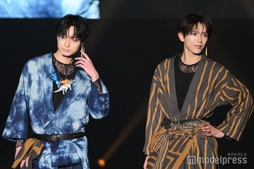 ACEes作間龍斗＆深田竜生、“駿河和染”⾐装纏い堂々ランウェイ 仲睦まじいやり取りに歓声【TGCしずおか2026】 画像