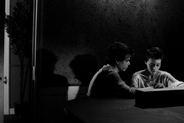 レオス・カラックス、美しいモノクロームの長編デビュー作『ボーイ・ミーツ・ガール 4Kレストア版』予告編 画像