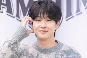 韓国俳優チェ・ウシク、日本でのショッピング姿公開「貴重すぎる」「遭遇したかった」と反響続々 画像