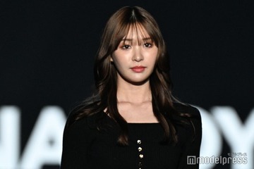 「花束オオカミ」中川紅葉、美脚際立つミニワンピ姿でランウェイ闊歩【TGCあいち・なごや2026】 画像