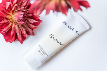 進化が止まらない…「アネッサ」がついに365日・24時間「いつでも使い続けたい美白UV」の領域に！見かけたらすぐ使い始めてほしい 画像