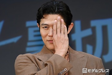 「リブート」鈴木亮平“二役”合成シーンの裏側 最終回は「一番面白い終わり方をします」 画像