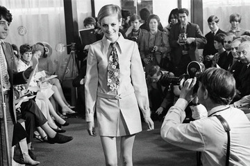 60年代を象徴する“ミニの女王”捉える『ツイッギー』ポール・マッカートニーらが魅力語る本編映像 画像