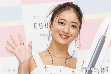 第1子妊娠のみちょぱ、夫・大倉士門＆美人母＆兄とお祝いディナー 家族4ショットに「美男美女ファミリー」「幸せ溢れてる」の声 画像