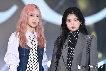 ME:I・SUZU（山本すず）＆RINON（村上璃杏）、ドットのリンクコーデで登場 笑顔封印ランウェイに反響「ギャップに悶絶」「表情に釘付け」【ガルアワ2026SS】 画像
