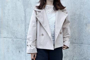 156でキッズサイズをセレクト。着心地とシルエットが優秀な【ユニクロ】パンツでつくるショートトレンチスタイル【40代の毎日コーデ】 画像