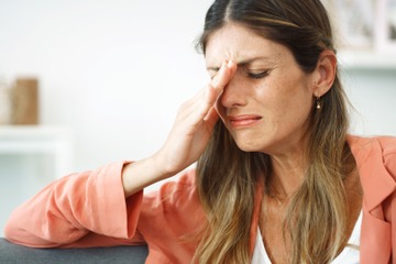「生活費が足りない？じゃあお前はメシ食うな」病院に行くことも禁止され…。フルタイム妻を追い詰めた「優しそうな旦那さん」の裏の顔とは 画像