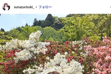 仮面高校生の妹で話題・すなずりかりん、USJでのミニスカ姿に熱視線「脚綺麗」「透明感すごすぎる」 画像