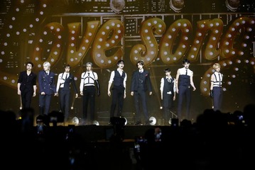 &TEAM、色気全開でRAIN「Love Song」カバー 会場中から黄色い悲鳴【Weverse Con Festival】 画像