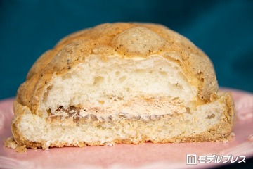 【ファミマ×Afternoon Tea】紅茶メロンパンが「めちゃうま」「風味最高」 話題のコラボを実食レポ 画像