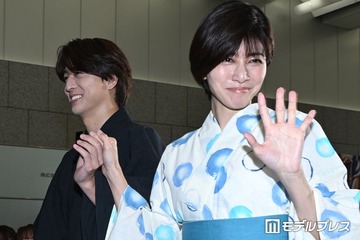 timelesz寺西拓人、内田有紀をスマートにエスコート 2人揃って浴衣姿・退場時には“W投げキス”も【ラストノート】 画像