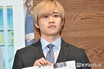 カノックスターの2歳娘・ミニック「もやしブーム」食事中の姿に反響「お父さんにそっくり」「笑顔が可愛すぎる」 画像