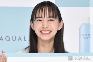 井桁弘恵、ほっそり二の腕際立つノースリーブ姿でJリーグ観戦「カジュアルコーデ可愛すぎる」「スタイル抜群」と反響 画像