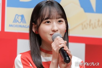 乃木坂46一ノ瀬美空、ミニスカブラウンコーデから美脚スラリ「笑顔可愛すぎてときめいた」「透明感レベチ」と反響 画像