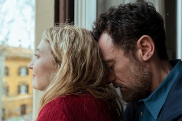 奇妙な儀式で再び世界とつながり直していく…『ムクドリと人生とレモンパスタ』11月公開　吉本ばななのコメント入り予告映像 画像