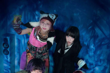 紫 今とmuque、ロッキンで初披露して話題を呼んだコラボ楽曲「ブルーチーズ」配信開始 画像