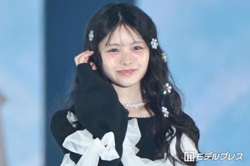櫻坂46浅井恋乃未「ガルアワ」初登場 大ぶりリボン×ドット柄ボトムスで美スタイル輝く「似合いすぎ」「小顔際立つ」と反響【ガルアワ2026A/W】 画像