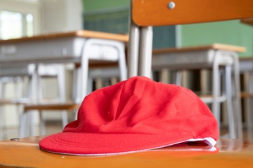 「片足で立てない」「雑巾がけで転ぶ」…いま増えている「体力のない子どもたち」に、整形外科医が警鐘！放置しているとなりやすい病気とは 画像