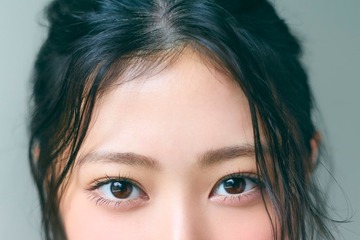 乃木坂46川端晃菜の撮り下ろしグラビア公開「6期生グラビア Nogizaka Colors」第8弾 画像