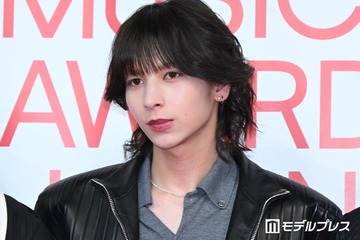 STARGLOW・ADAM、黒髪→金髪に劇的イメチェン「おとぎ話の王子様みたい」「ビジュアル最強」と絶賛の声 画像