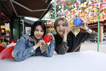 なにわ男子・道枝駿佑＆安斉星来、釜山でヒット祈願・映画祭にも登場 話題の“ミチゲッタソング”について言及も「あれは何だったんだ？」【うるわしの宵の月】 画像