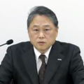 オンラインで決算内容を説明するパナソニックの梅田博和最高財務責任者＝2日午後