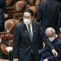 衆院予算委に臨む岸田首相＝7日午前