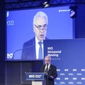 国際エネルギー機関（IEA）閣僚理事会で、各国代表らを前に話すビロル事務局長＝23日、パリ（共同）