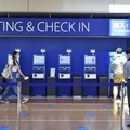 全日本空輸の自動チェックイン機＝24日午後、羽田空港