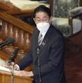 閣僚辞任について、衆院本会議で質問に答える岸田首相＝21日午後