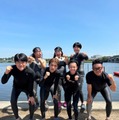 （後列左から）中岡創一、ガンバレルーヤ（よしこ、まひる）／（前列左から）藤井貴彦アナウンサー、高橋恭平、村山輝星、宮川大輔（C）日本テレビ
