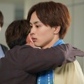 西垣匠、武田航平、草川拓弥「みなと商事コインランドリー2」第5話より（C）缶爪さわ・椿ゆず／KADOKAWA／「みなと商事コインランドリー2」製作委員会
