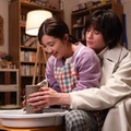 福田麻貴、八木勇征「婚活1000本ノック」第7話より（C）フジテレビ