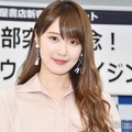 高山一実、ウエディングドレスで美デコルテ＆背中大胆披露「スタイル抜群」「見惚れる」の声 画像