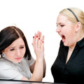【体験談】職場の「女性」がもうムリ！！…「なんでこんなにめんどくさいの！」 画像