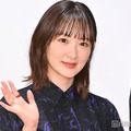 茶髪の生駒里奈（C）モデルプレス