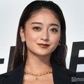 みちょぱ、美背中際立つ旅行ショット公開「日焼け良い感じ」「後ろ姿も素敵」の声 画像