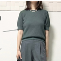 【ユニクロ】サマーニット×タックワイドパンツ。今夏のオフィスコーデに選びたい色とは【40代の毎日コーデ】 画像