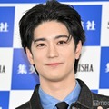 Hey! Say! JUMP中島裕翔、写真集渡したい相手聞かれて照れ「7冊用意したい」「小っ恥ずかしいですね」 画像